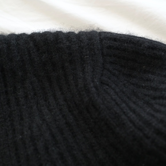 Banana Republic Talia Black Ribbed Knit Merino Cashmere Blend V Neck Cardigan S - Picture 10 of 13